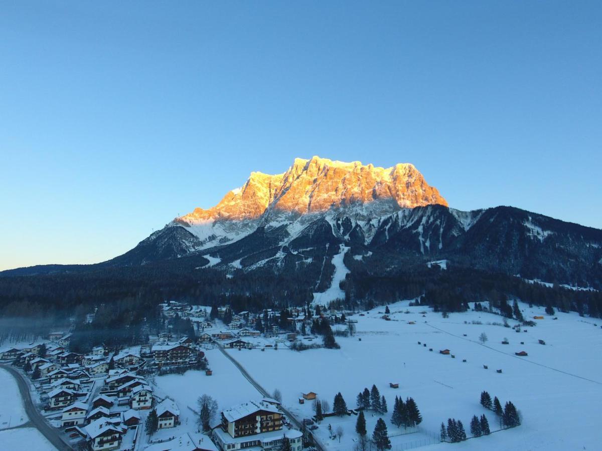 Haus Alpengluehen Daire Ehrwald Dış mekan fotoğraf